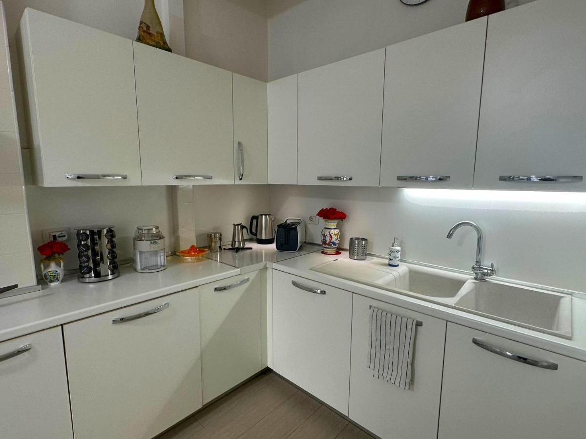 Апартаменты Modern River House Флоренция Экстерьер фото